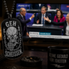 Dog Tag Geh Scheißen | Lustiger Statement Anhänger für Biker & Rocker