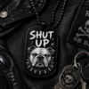 56cb059d-c261-497e-a8ec-c3a105fc7125 Dogtag Anhänger – SHUT UP | Bulldog Edition mit Stachelhalsband