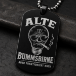 Dogtag Anhänger ALTE BUMMSBIRNE – Aber funktioniert noch | Lustiger Statement Anhänger mit schwarzem Humor